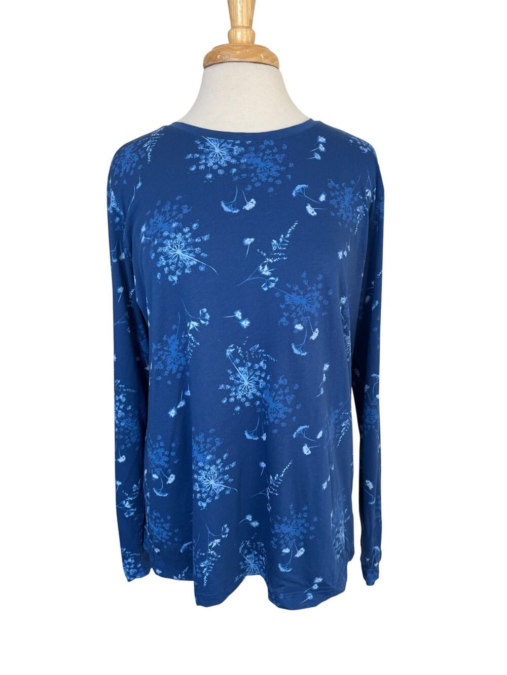 LANDS END Supima Cotton Relaxed Crewneck Tee Blue Floral Sz Large Womens 14-16